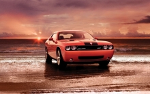  Dodge Challenger SRT    